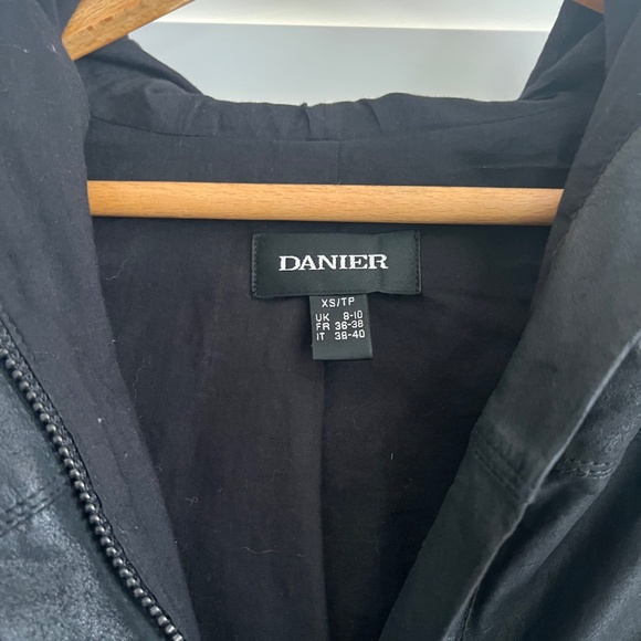 Hooded Leather Jacket - Picture 3 of 7